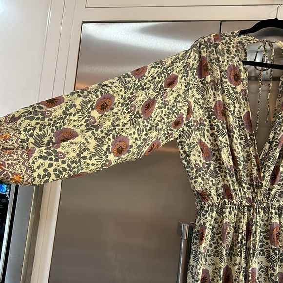 Natalie Martin Jumpsuit in Vintage Flowers Lavendar Size Small, RARE! - Picture 3 of 10